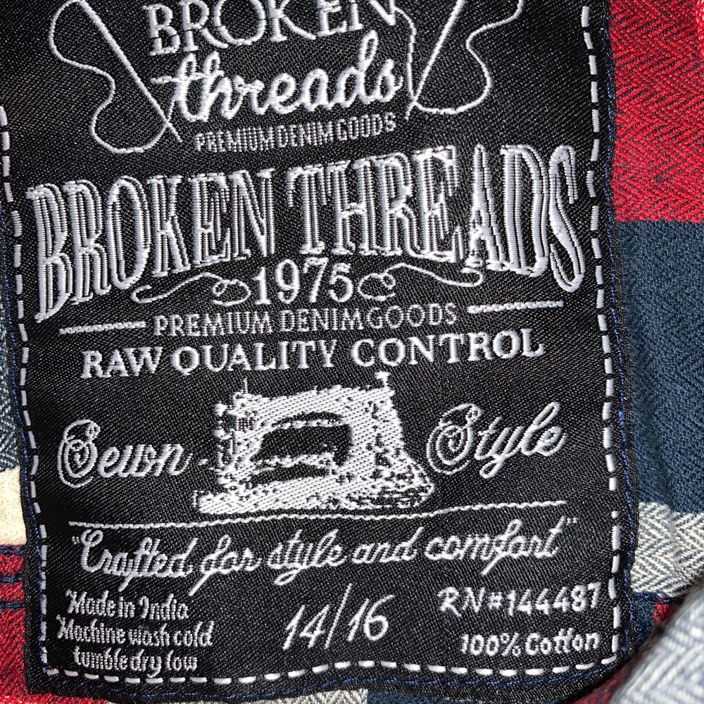 Button down shirt - Picture 2 of 3